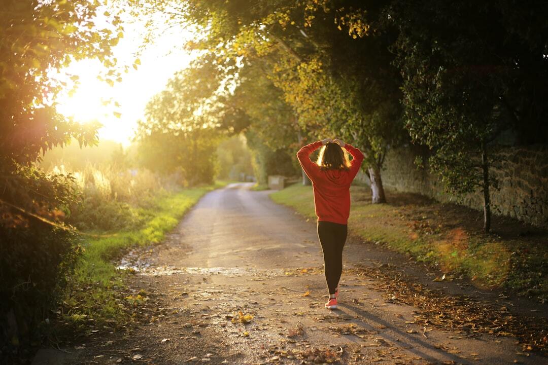 Achilles Tendon Pain: Why It Lingers and How Regenerative Care Supports Repair Achilles Tendon Pain: Why It Lingers and How Regenerative Care Supports Repair